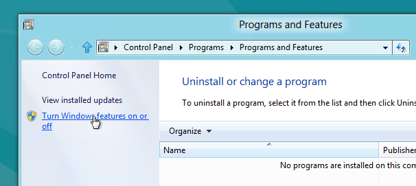 单击“打开或关闭 Windows 功能”。