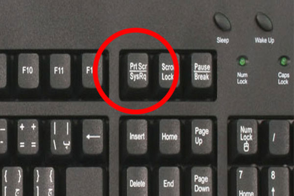 你可能从来没碰过的键，电脑键盘方向键上面的3个按键有什么用？