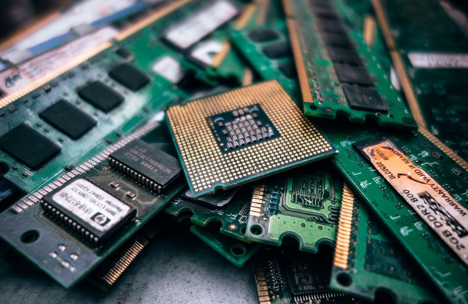 电脑内存条不是越大越好？原来其中还有这些讲究，你都知道吗