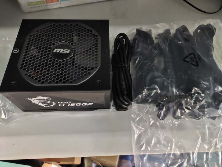 预算一万，主板必须Z690，能配个啥样的电脑？