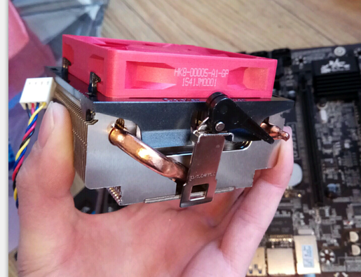 amd的cpu与风扇安装简单秒会