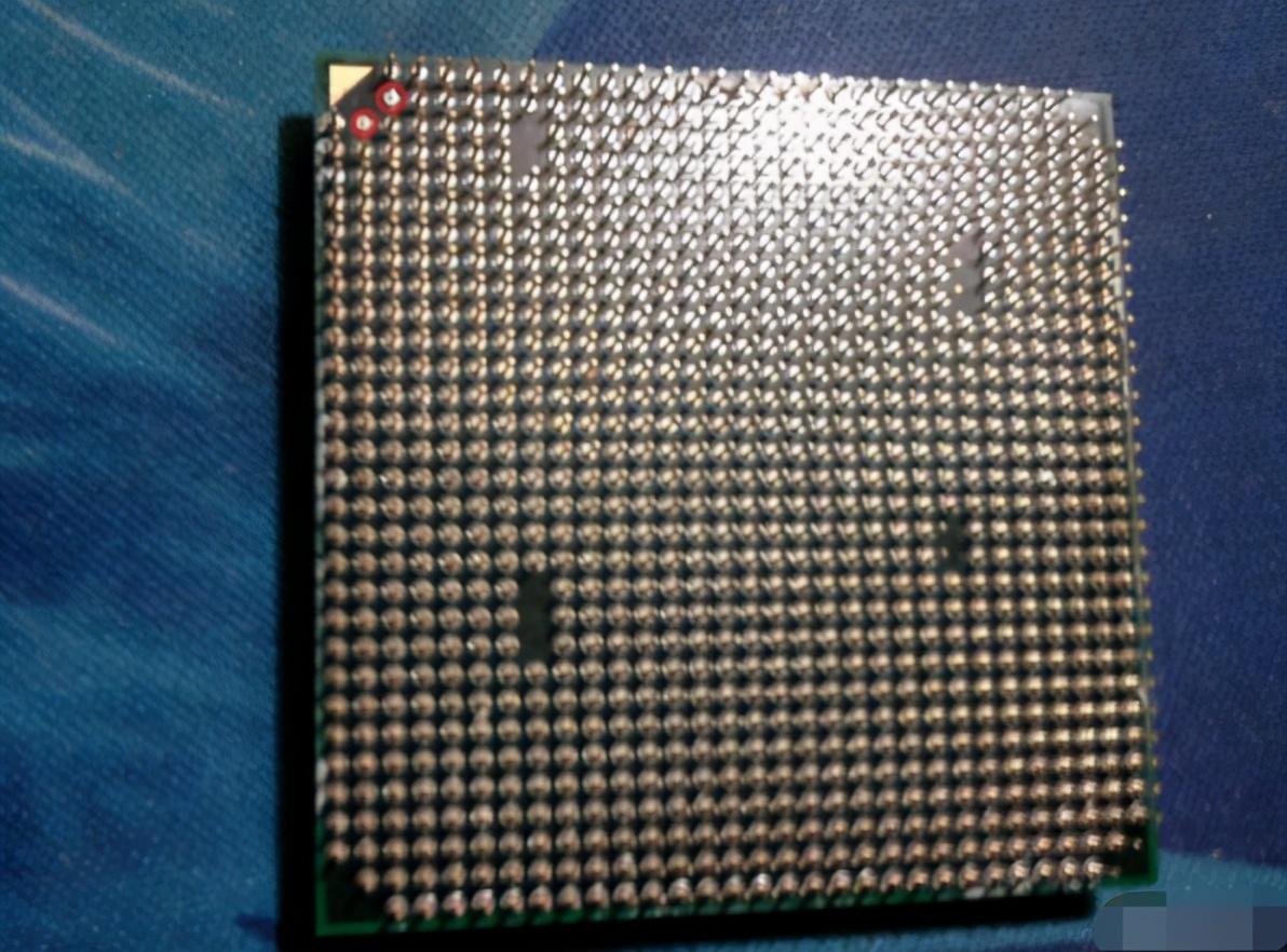 为什么最近电脑频繁死机画面定格（是什么原因造成的看完你就知了）