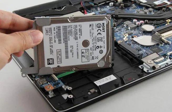 网吧电脑配置不高为什么不卡（2022揭秘网咖电脑不卡的原因）