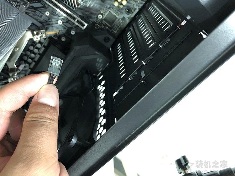 组装电脑步骤图解教程（台式电脑安装步骤图）