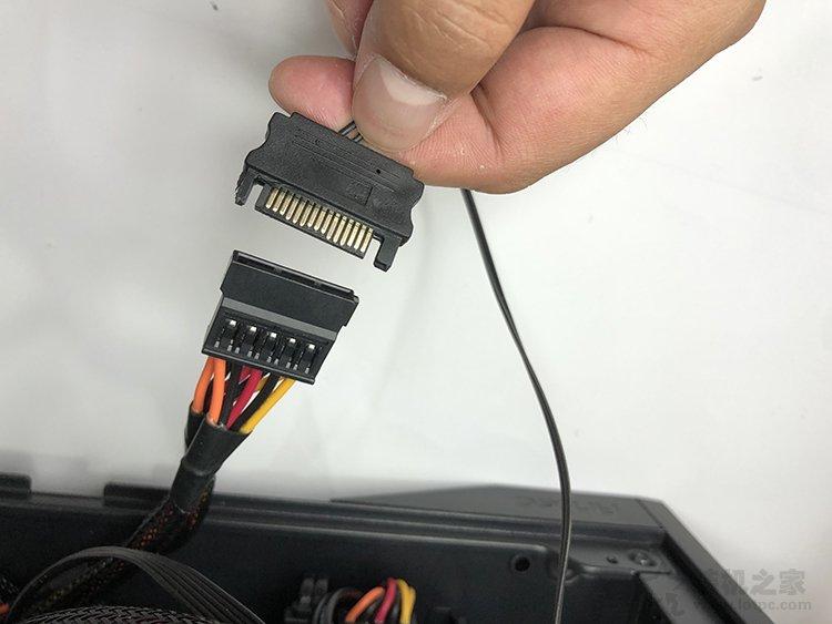 组装电脑步骤图解教程（台式电脑安装步骤图）